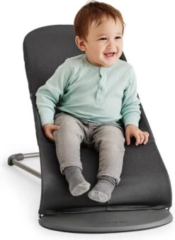 BabyBjörn Wipstoel Bliss Donkergrijs Frame - 3D Jersey - Houtskoolgrijs - Ergonomisch - Verstelbaar - Inklapbaar -Babyproducten Promotie Winkel 875x1200 4