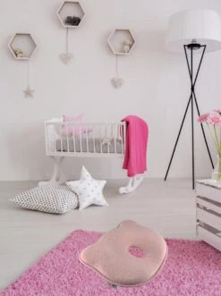 Baby IQ Orthopedisch Baby Hoofdkussen – Traagschuim – Tegen Plat Achterhoofd – Kraamcadeau –Roze – Incl Bandana Slabber -Babyproducten Promotie Winkel 895x1200 5