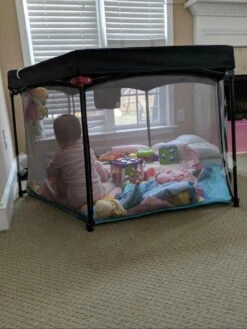 Deryan Draagbare Kinderbox - Zwart - Vaste Matrasbodem - Reisbox - Campingbedje -Babyproducten Promotie Winkel 902x1200 4