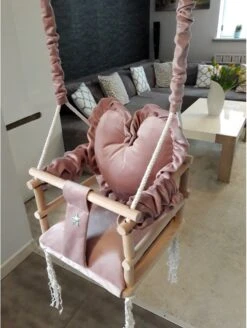 Merkloos Baby Schommel Binnen Met Hartvormig Kussen - Babyschommel Babyzitje - Stof Hout - Babyschommel Binnen - Kinderschommel - Schommel Baby Zitje - Schommelzitjes - Schommelstoel - Baby Swing Seat - Plafondhanger 3 In 1 - Roze -Babyproducten Promotie Winkel 904x1200 8