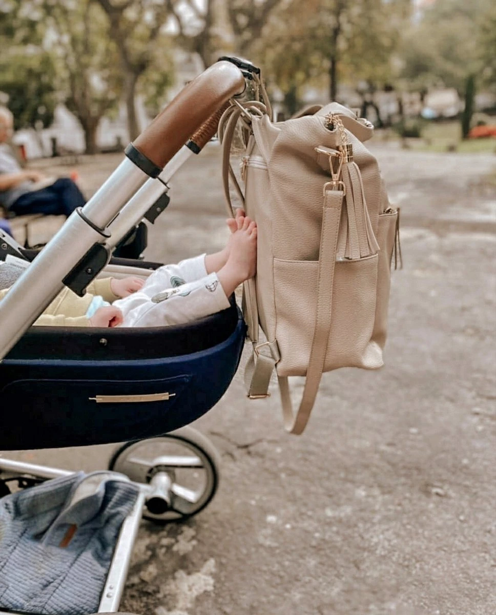 Lederen Luiertas rugzak - baby luiertas - luiertas verzorgingstas - Buggy Tas - kindertas - toilettas heren - toilettas dames - tas - baby verzorgingstas - baby bag rugzak - handtas - kinderwagentas - reistas - toilettas - Baby - Newborn - Born new Merkloos Lederen Luiertas Rugzak - Baby Luiertas - Luiertas Verzorgingstas - Buggy Tas - Kindertas - Toilettas Heren - Toilettas Dames - Tas - Baby Verzorgingstas - Baby Bag Rugzak - Handtas - Kinderwagentas - Reistas - Toilettas - Baby - Newborn - Born New -Babyproducten Promotie Winkel 968x1200 4