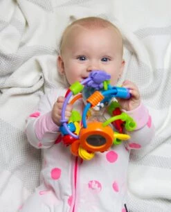 Playgro Speel En Leerbal - Grijp- En Bijtspeelgoed - Klikklak Geluiden - Spiegeltje - Kralen - Cilinder Met Rattelende Ballen -Babyproducten Promotie Winkel 969x1200 4