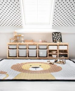 Love By Lily - Groot Speelkleed - Mr. Chairman Lion - 200x150cm -Babyproducten Promotie Winkel 992x1200 1